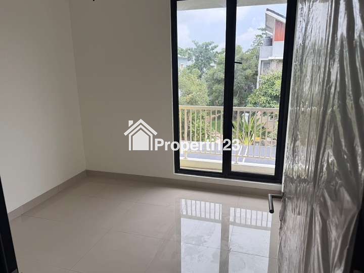 Rumah Rapi Siap Huni Cluster Lavesh Harapan Indah Bekasi - 6