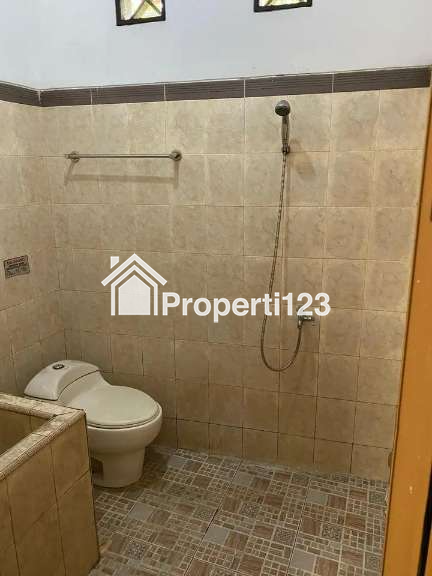 Rumah Dijual jalan  Jati Raden kota Bekasi (Bekasi Selatan) - 7