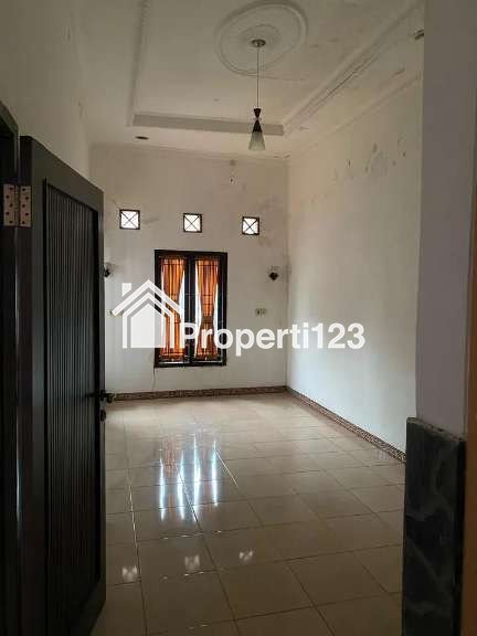 Rumah Dijual jalan  Jati Raden kota Bekasi (Bekasi Selatan) - 5