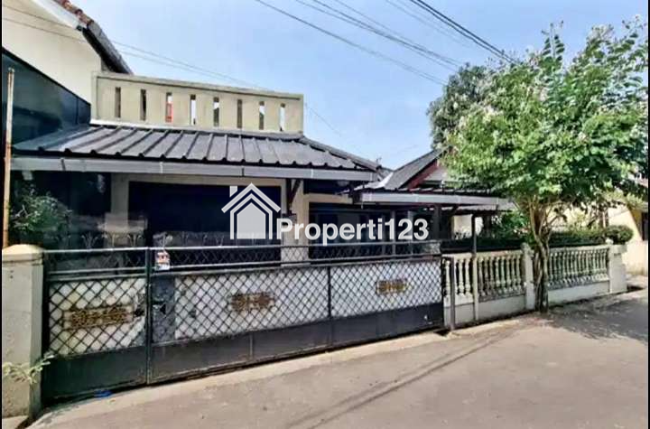 DI JUAL RUMAH SIAP HUNI DI CISARANTEN BANDUNG STRATEGIS - 1