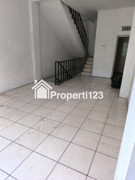 Jl Raya Bogor Cilodong Depok Ruko3.5 Lt 9x4 meterStrategis Dijual LT80m2 SEBELAH INDOMARET & JANJI JIWA - 2