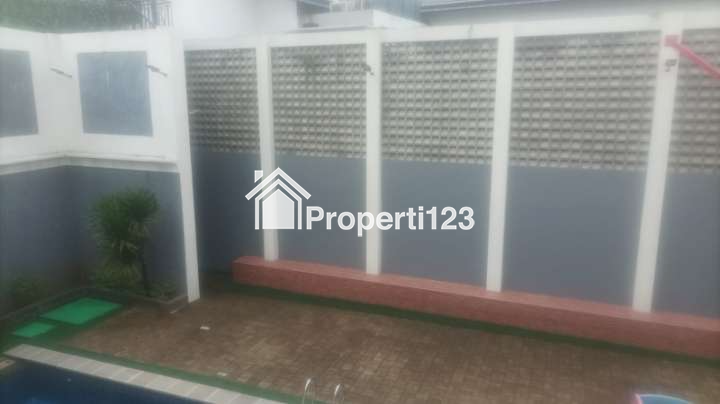 Dijual Rumah 800 m2 dalam komplek di Kemang Utara Jaksel 20M - 11