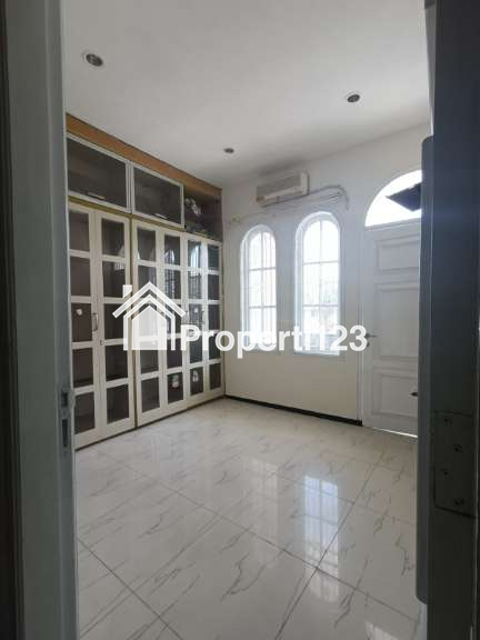 ‼️JUAL CEPAT‼️ Rumah Murah Baru Renovasi Siap Huni di Perumahan Nirwana Eksekutif Wonorejo Rungkut - 5