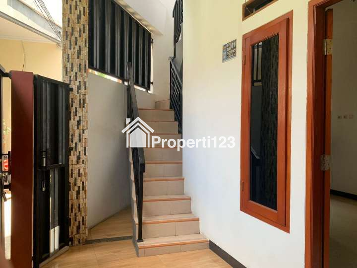 Rumah kos-kosan 2 LT strategis di Cipinang Jakarta Timur - 8
