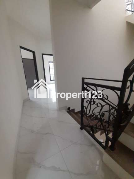 Rumah baru dalam cluster di Cilangkap Cipayung Jaktim - 10