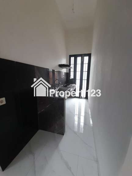 Rumah baru dalam cluster di Cilangkap Cipayung Jaktim - 13