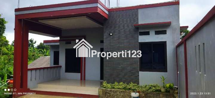 Di Jual Rumah Dengan View Gunung Salak - 1