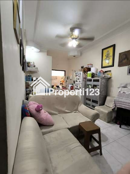 Ruko Raya Darmo Baru Barat Lokasi Strategis untuk Usaha Surabaya Barat - 2