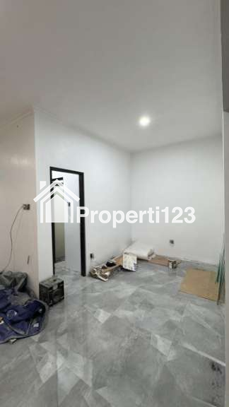 ‼️TERMURAHHHH‼️ Rumah Baru GRESS di Dharmahusada Mulyorejo Surabaya - 5