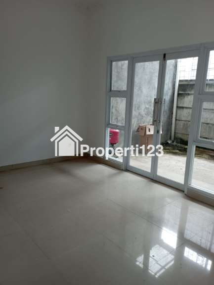 Dijual Rumah Murah di Cluster, Lokasi sangat strategis - 13