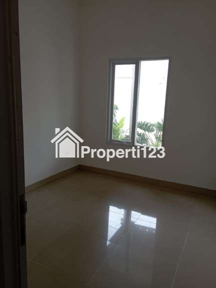 Dijual Rumah Murah di Cluster, Lokasi sangat strategis - 11