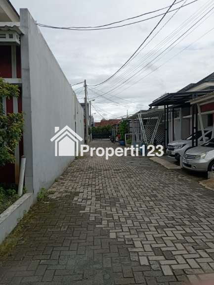 Dijual Rumah Murah di Cluster, Lokasi sangat strategis - 9