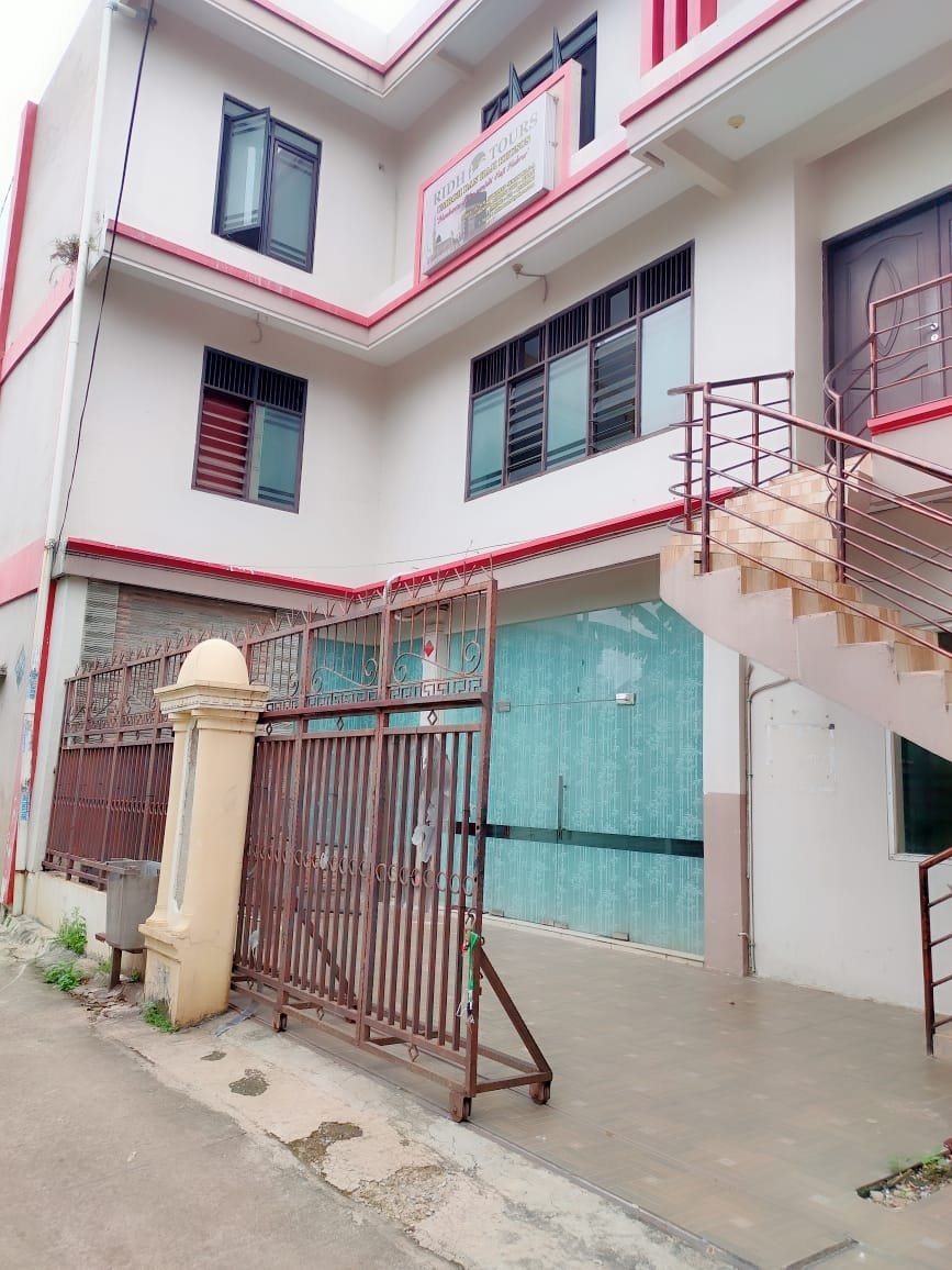 Dijual Bangunan Komersil 3 Lantai di Jatibening, Pondokgede, Bekasi - 3