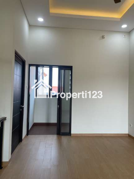 Rumah 2 lantai dalam cluster di Kukusan Depok - 13