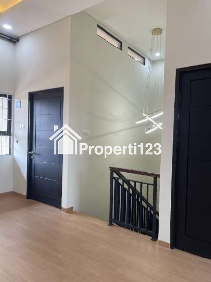 Rumah 2 lantai dalam cluster di Kukusan Depok - 12