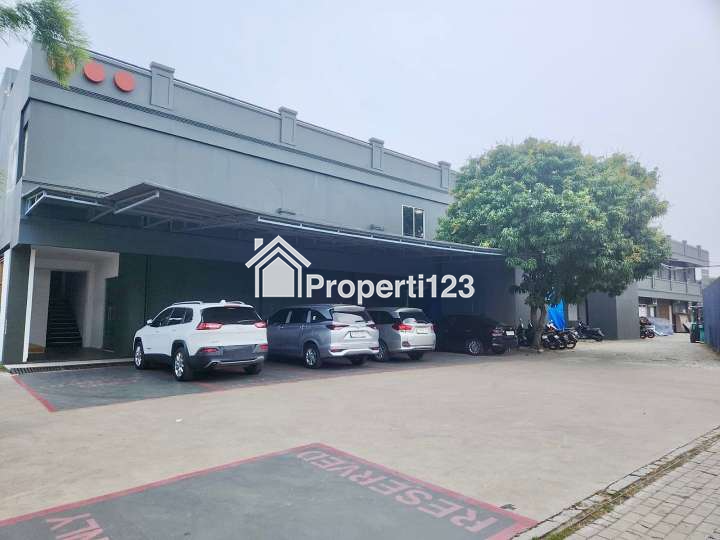 Gudang Kantor Jalan Husein Sastranegara Jurumudi Benda Tangerang - 1