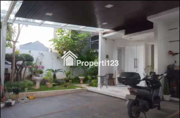 Jual rumah bagus Imperial Gading Kelapa Gading - 9