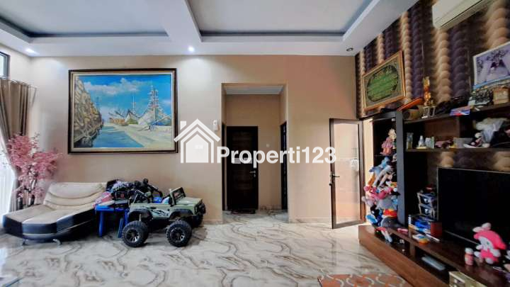 Rumah Hoek Perumahan Harapan Mulya Regency Tarumajaya Bekasi - 5