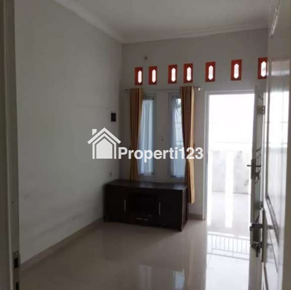 Jual Rumah Murah 2 Lantai di Gedong Pasar Rebo Jakarta Timur - 4