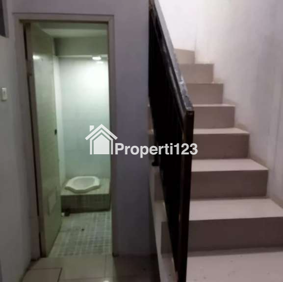 Jual Rumah Murah 2 Lantai di Gedong Pasar Rebo Jakarta Timur - 6