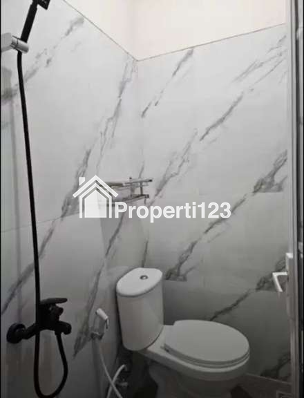 Jual rumah baru Kelapa Gading BCS (cocok untuk kost) - 4