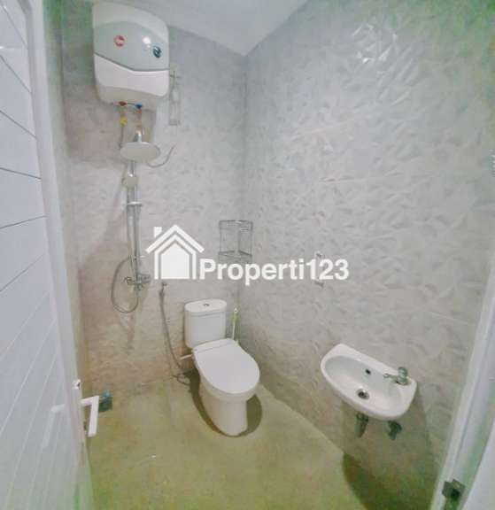 BU Rumah nyaman Kawasan Citra Grand Cibubur semi furnish - 6