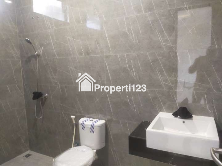 Rumah Baru Modern Siap Huni di Perumahan Sutorejo Prima Mulyorejo Surabaya Timur - 4