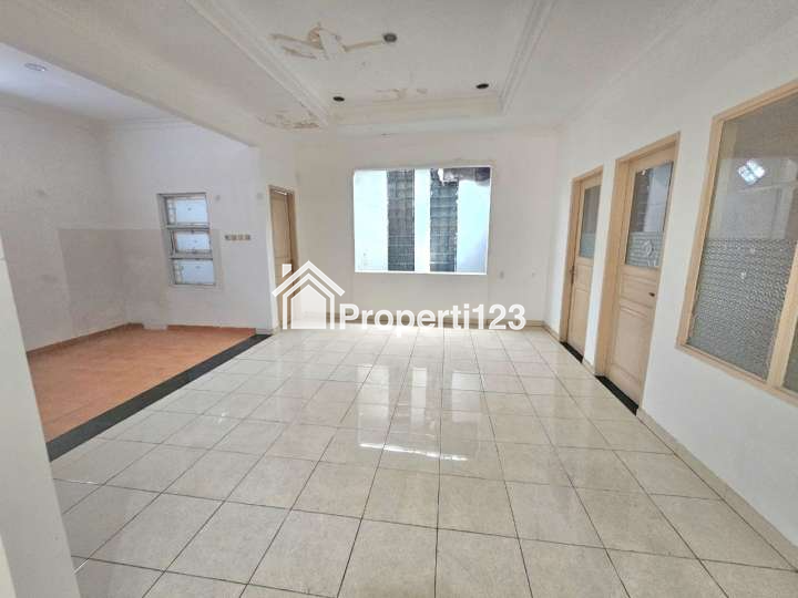 Ruko Murah Jalan Boulevard Hijau Raya Harapan Indah Bekasi - 8