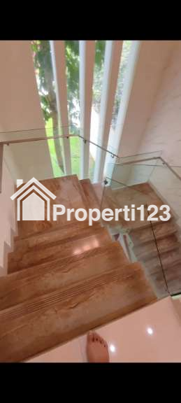 Di jual rumah mewah full furniture di gagak sipat dekat embarkasi haji solo - 11