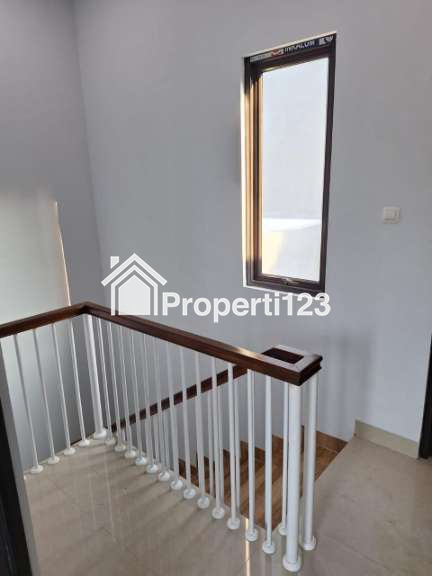 Rumah minimalis model scandinavian di Serua Ciputat Tangsel - 4