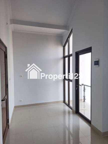 Rumah minimalis model scandinavian di Serua Ciputat Tangsel - 9