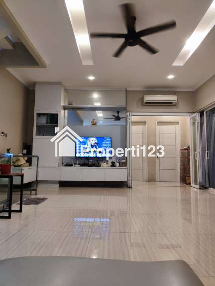 Jual rumah bagus Royal Orchard Kelapa Gading - 3