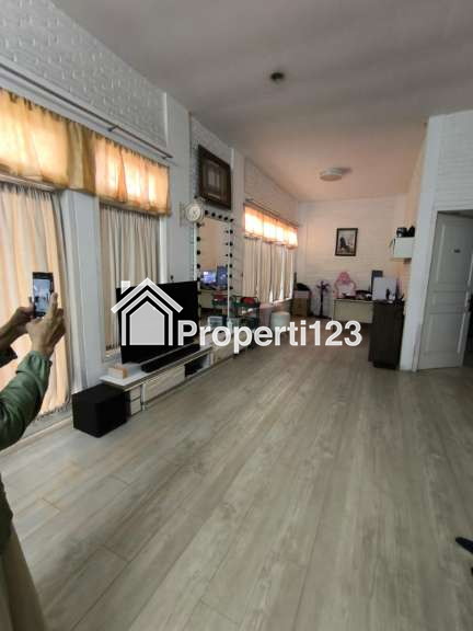 Jual rumah bagus di Warung Buncit Jakarta Selatan - 4