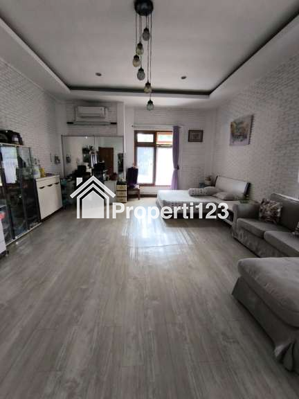 Jual rumah bagus di Warung Buncit Jakarta Selatan - 3