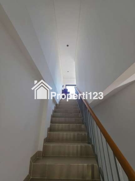 Ruko Siap Huni Sudah Renovasi Anagata Kota Harapan Indah Bekasi - 6