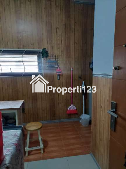 Rumah Pribadi SHM Tanpa Perantara Semi Furniture Siap Huni - 12