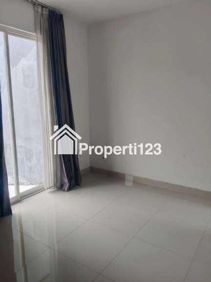 Disewakan Murah Rumah Siap Huni Di Perumahan Grand Harvest Wiyung Surabaya - 2