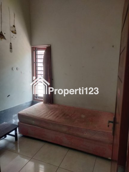 KOST STRATEGIS DEKAT UMS PABELAN! 9 Kamar | Garasi Mobil | Bisa Jual / Sewa - 4