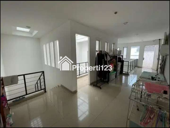Jual Rumah Kompleks Elite Villa Artha Gading Kelapa Gading Jakarta Utara - 7