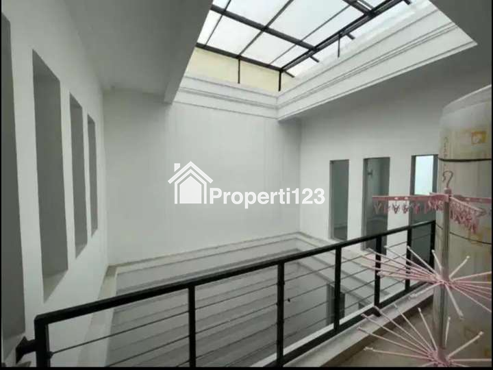 Jual Rumah Kompleks Elite Villa Artha Gading Kelapa Gading Jakarta Utara - 10