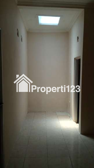 Disewakan rumah murah siap huni dlm cluster dipondok petir,depok - 7