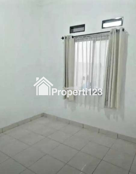 DISEWAKAN RUMAH NYAMAN STRATEGIS DI ARCAMANIK MURAH - 9