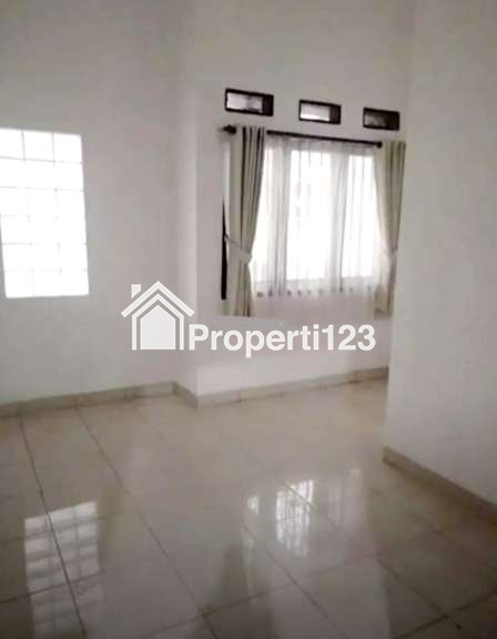 DISEWAKAN RUMAH NYAMAN STRATEGIS DI ARCAMANIK MURAH - 6