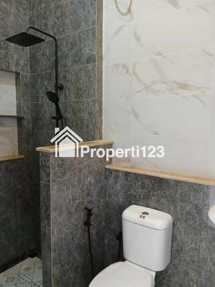 Rumah Mewah 2 lantai murah dipinggir jalan raden saleh depok - 9