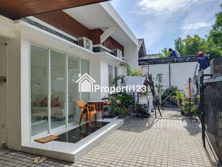 Di jual rumah di manahan solo - 4