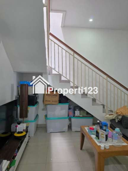 Rumah Bagus Fully Furnished Cluster Taman Sari Harapan Indah Bekasi - 11