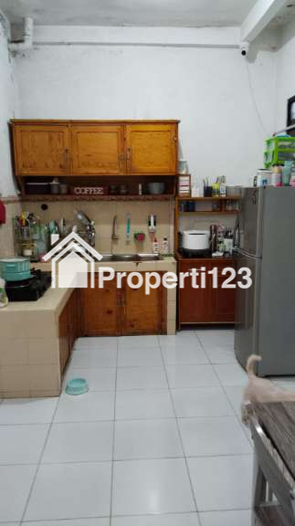 BU Rumah 550 juta siap huni Taman Anyelir 3 Kalimulya Depok - 9