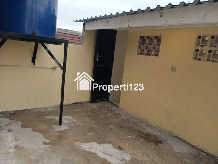 Rumah mezzanine 1,5 lantai di Perumnas Depok 1 Pancoran Mas Depok - 8