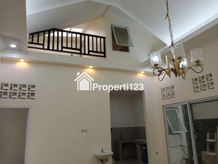 Rumah second mezanine konsep siap huni diperumnas depok 1 - 5
