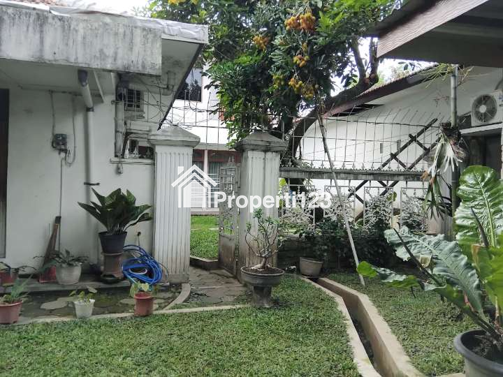 Di jual rumah di manahan solo - 6